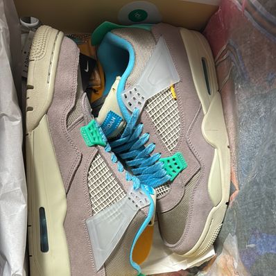 UNION × NIKE AIR JORDAN 4 SP "TAUPE HAZE"
