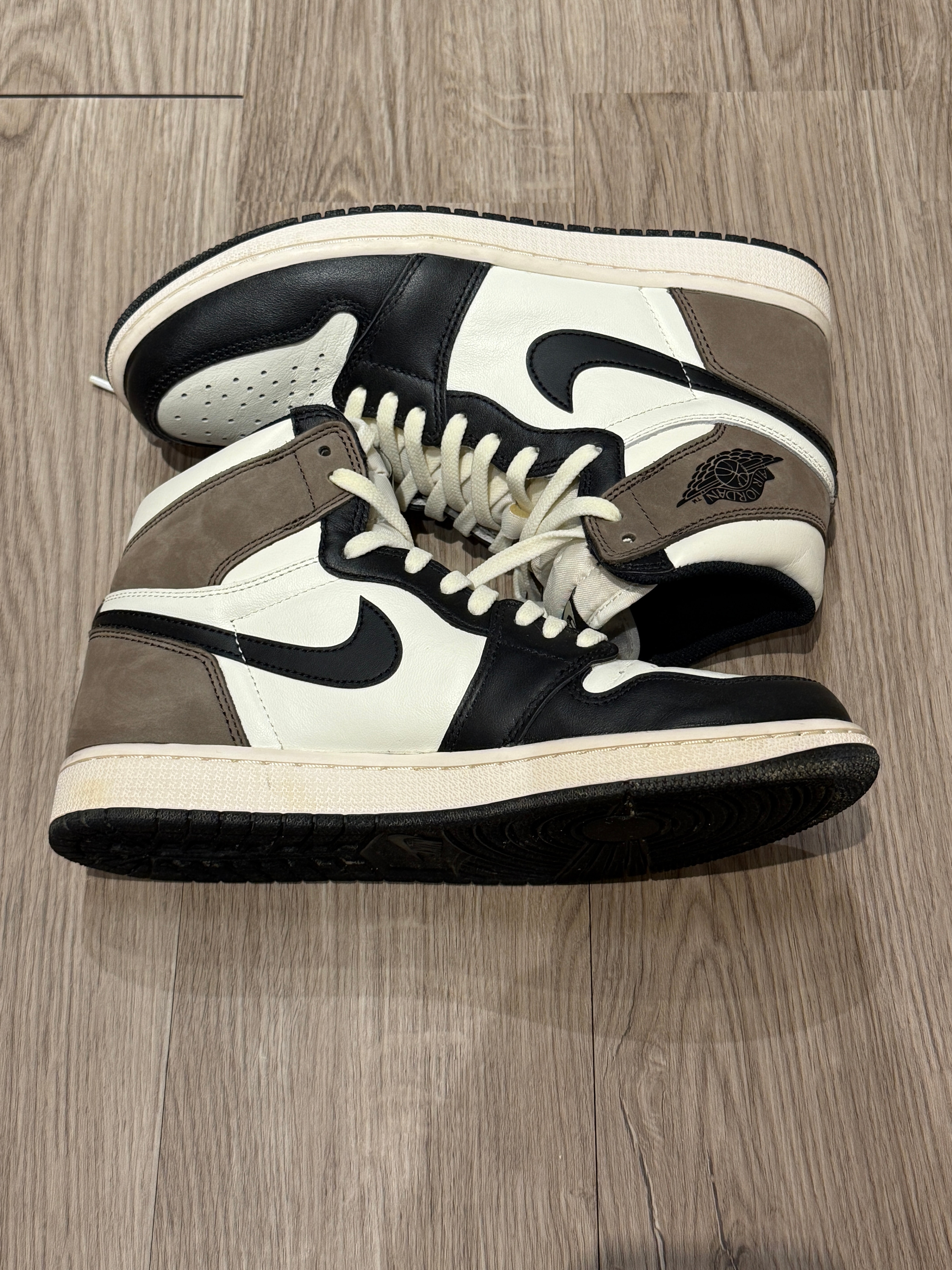 Nike Air Jordan 1 High OG "Sail/Dark Mocha/Black"