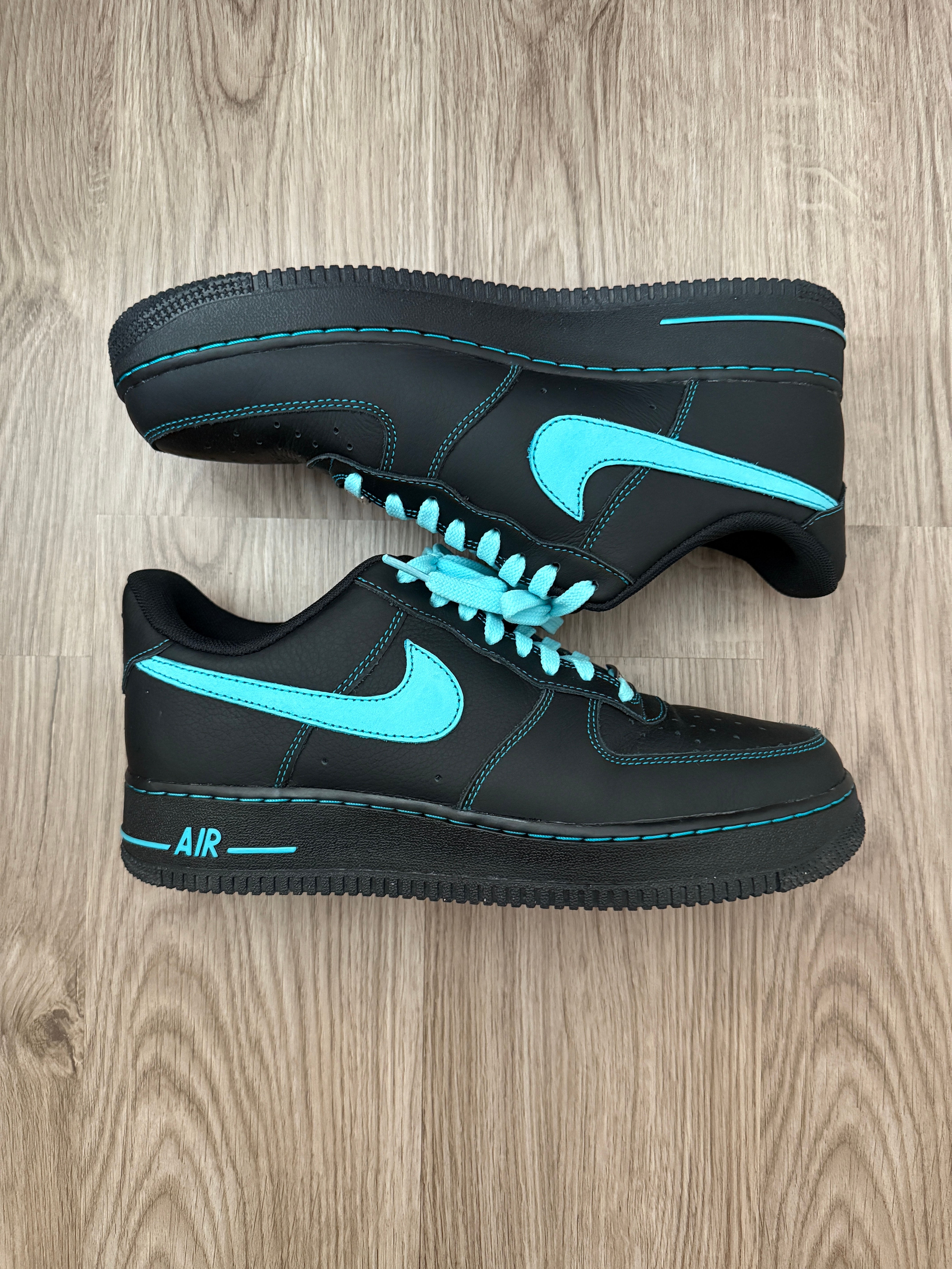 Nike Air Force 1 Low "Black Tiffany"