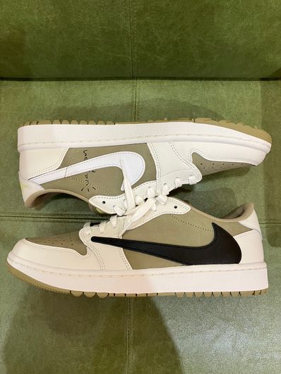 Travis Scott × Nike Air Jordan 1 Low Golf NRG "Neutral Olive"