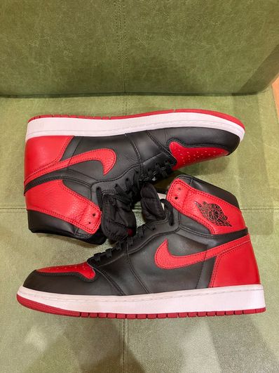 Nike Air Jordan 1 Retro High OG "Bred" (2013)