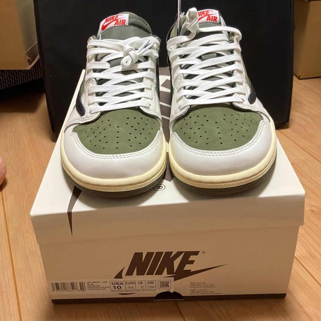 Travis Scott × Nike Air Jordan 1 Low OG SP "Reverse Olive"