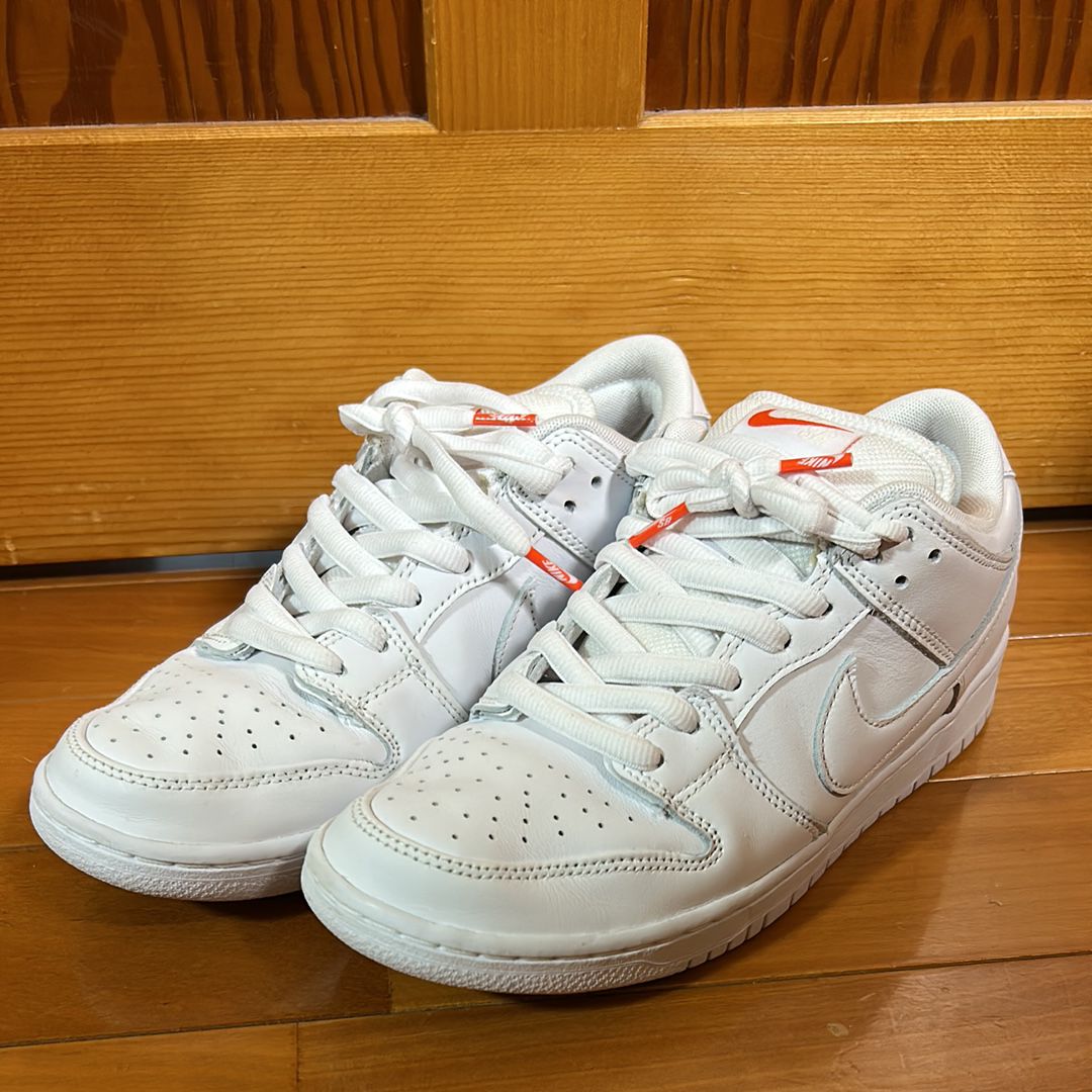 Nike SB Dunk Low Pro ISO "Triple White"