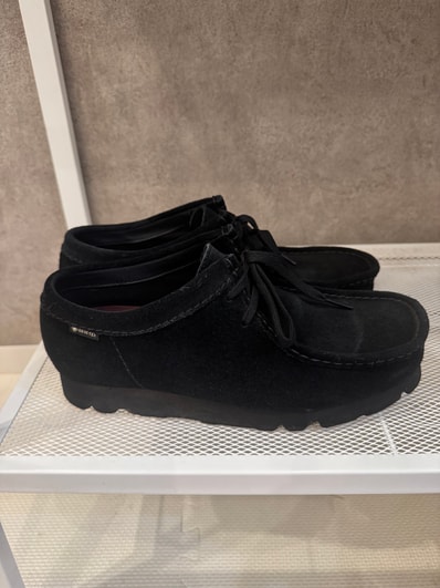 Clarks Wallabee GORE-TEX "Black Suede"