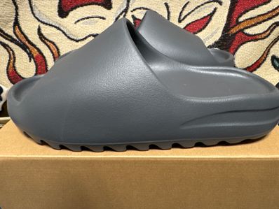 adidas YEEZY Slide "Slate Grey"