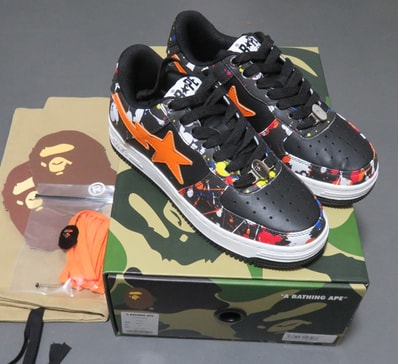 A BATHING APE®︎ BAPE STA "Black Splatter"