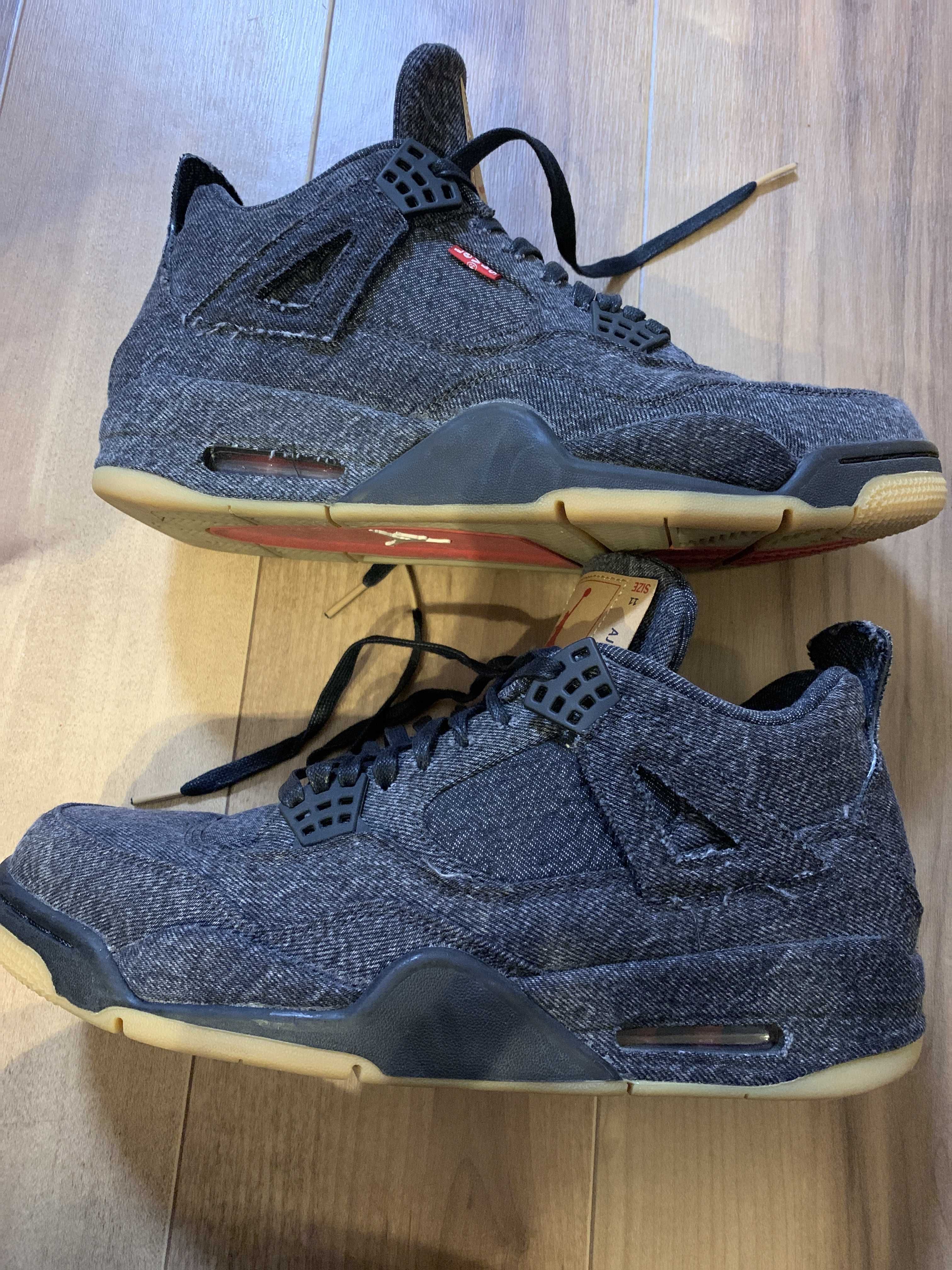 Nike × Levi's Air Jordan 4 "Black Denim" (Tag: LEVIS®)