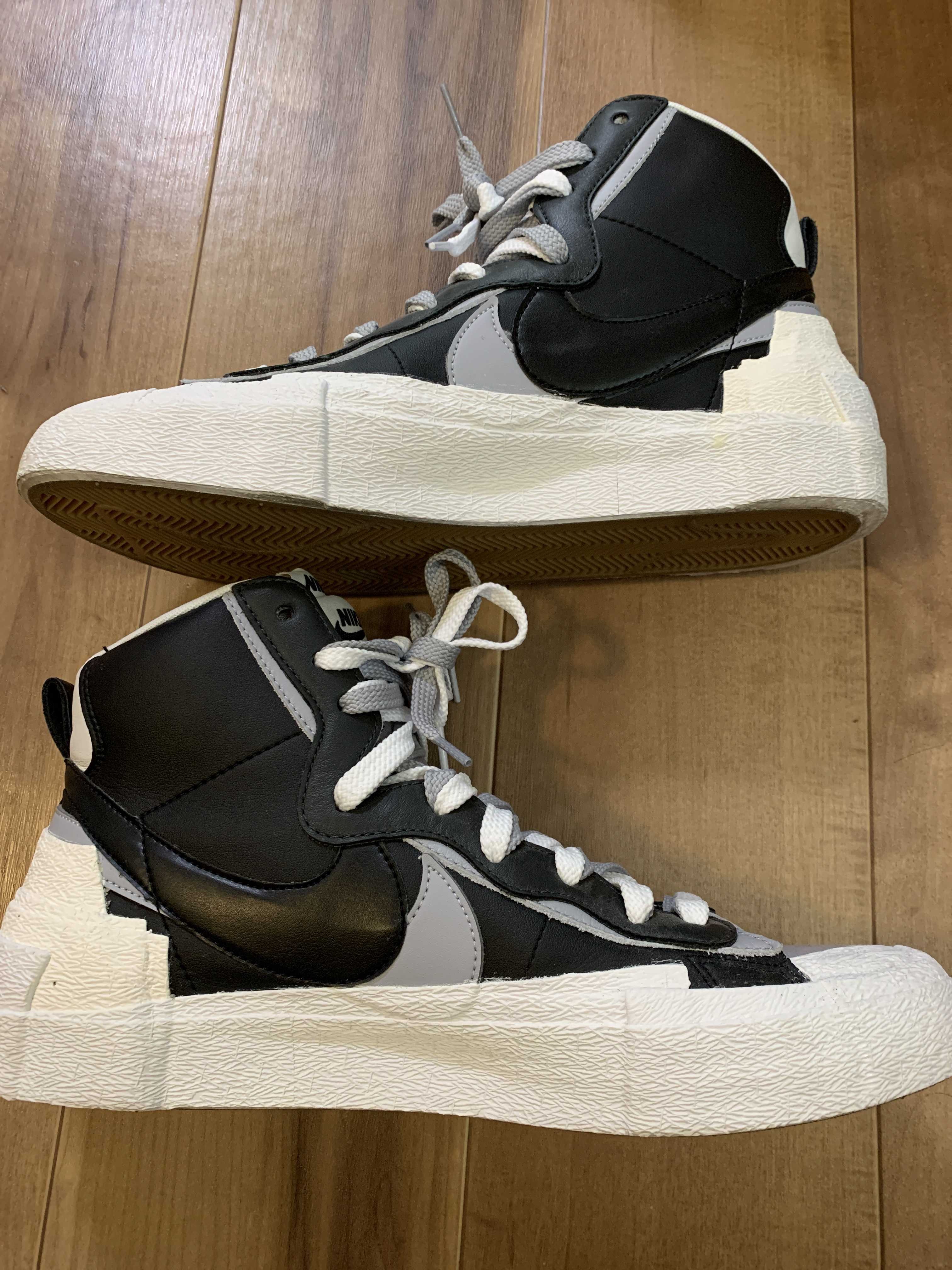 sacai × NIKE BLAZER MID "BLACK/WOLF GREY/WHITE"