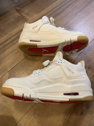 NIKE × LEVI’S AIR JORDAN 4 "WHITE DENIM"(タグ:LEVIS®)