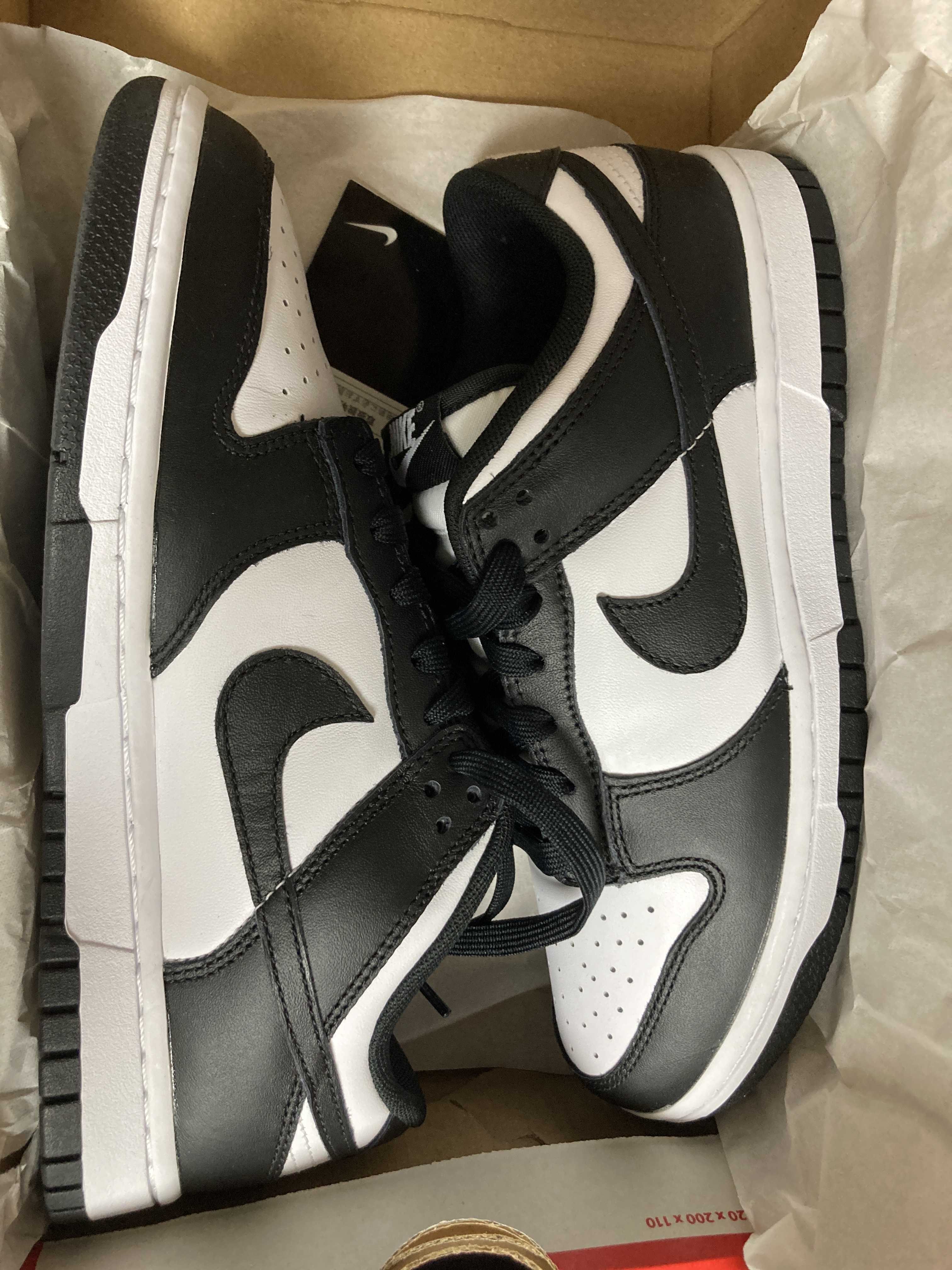 Nike Dunk Low Retro "Panda/White/Black"