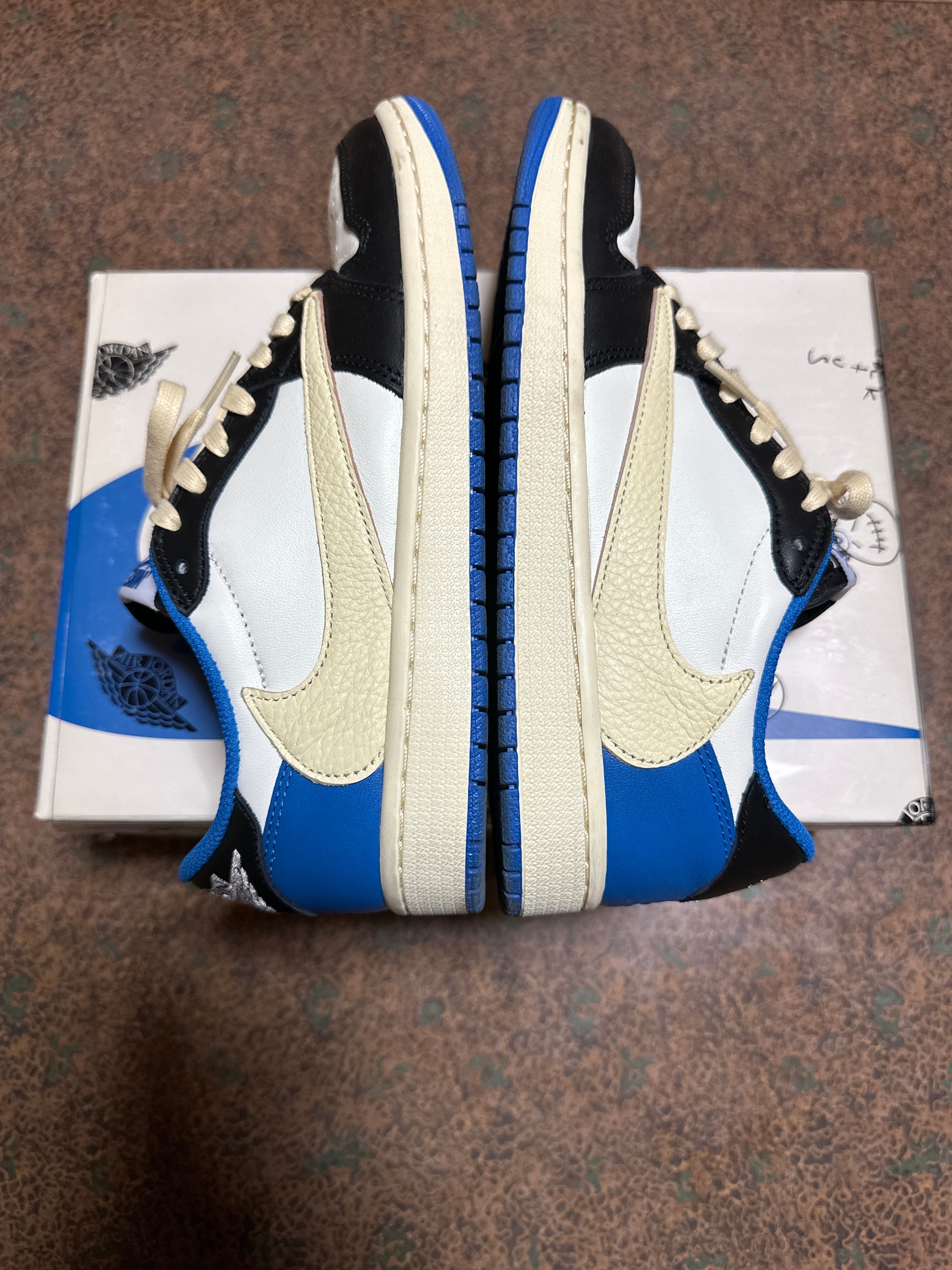 Travis Scott × fragment design × Nike Air Jordan 1 Low OG SP "Military Blue"