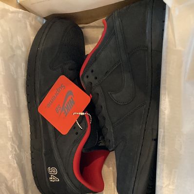 Supreme × Nike SB Dunk Low "Black" (25FW Week2)