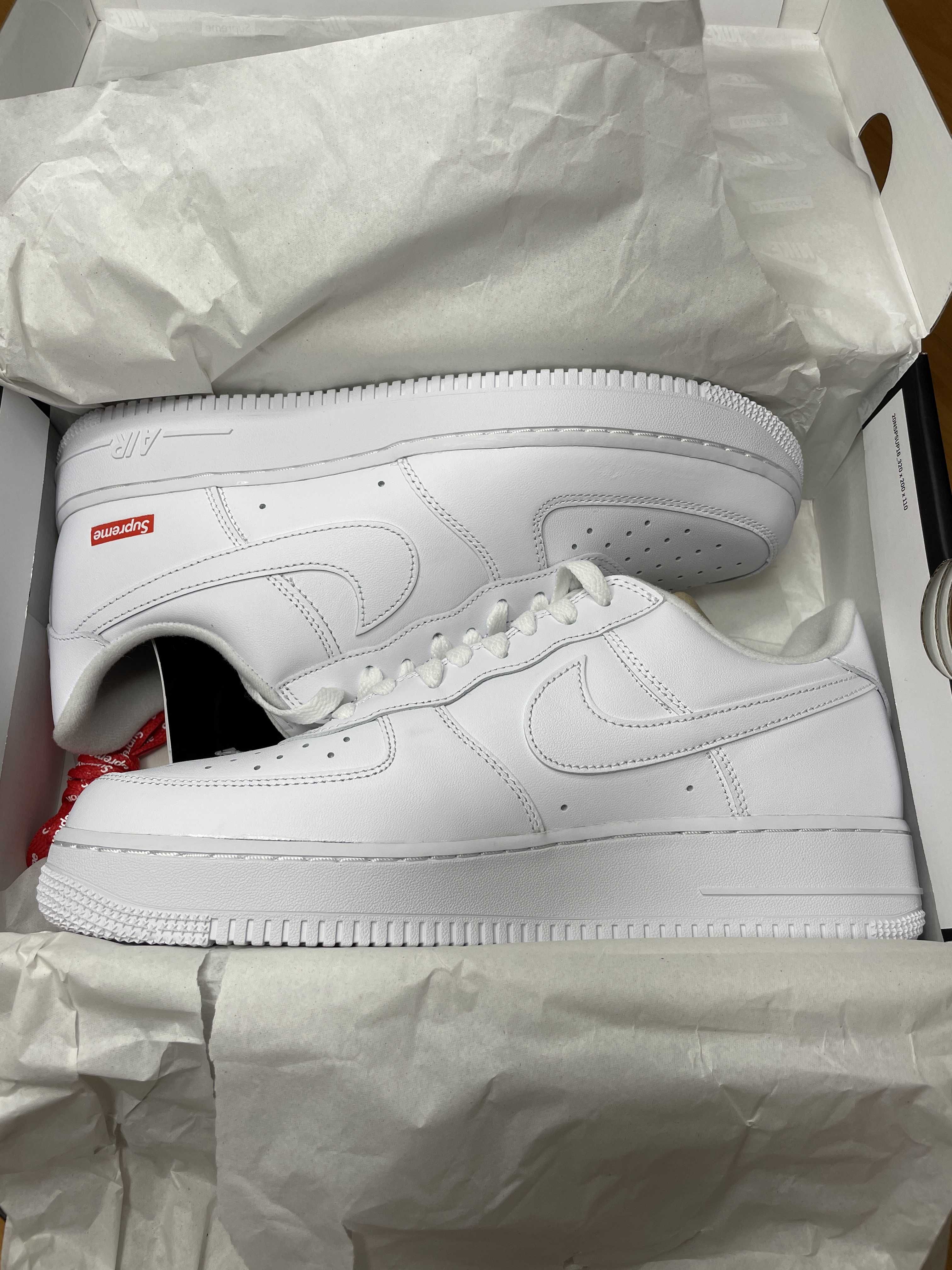 Supreme × Nike Air Force 1 Low "White"