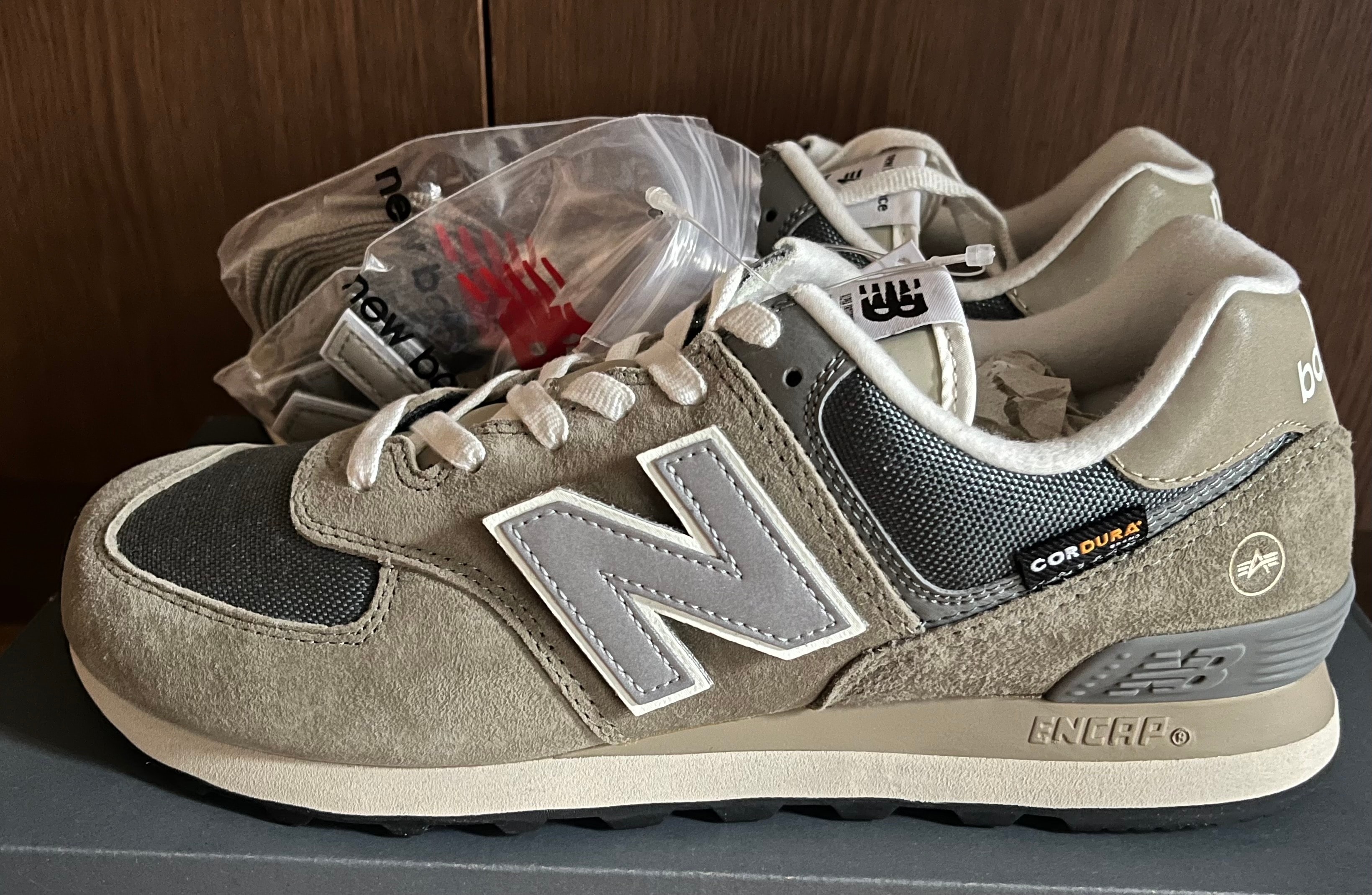ALPHA INDUSTRIES × New Balance 574 "Gray" 