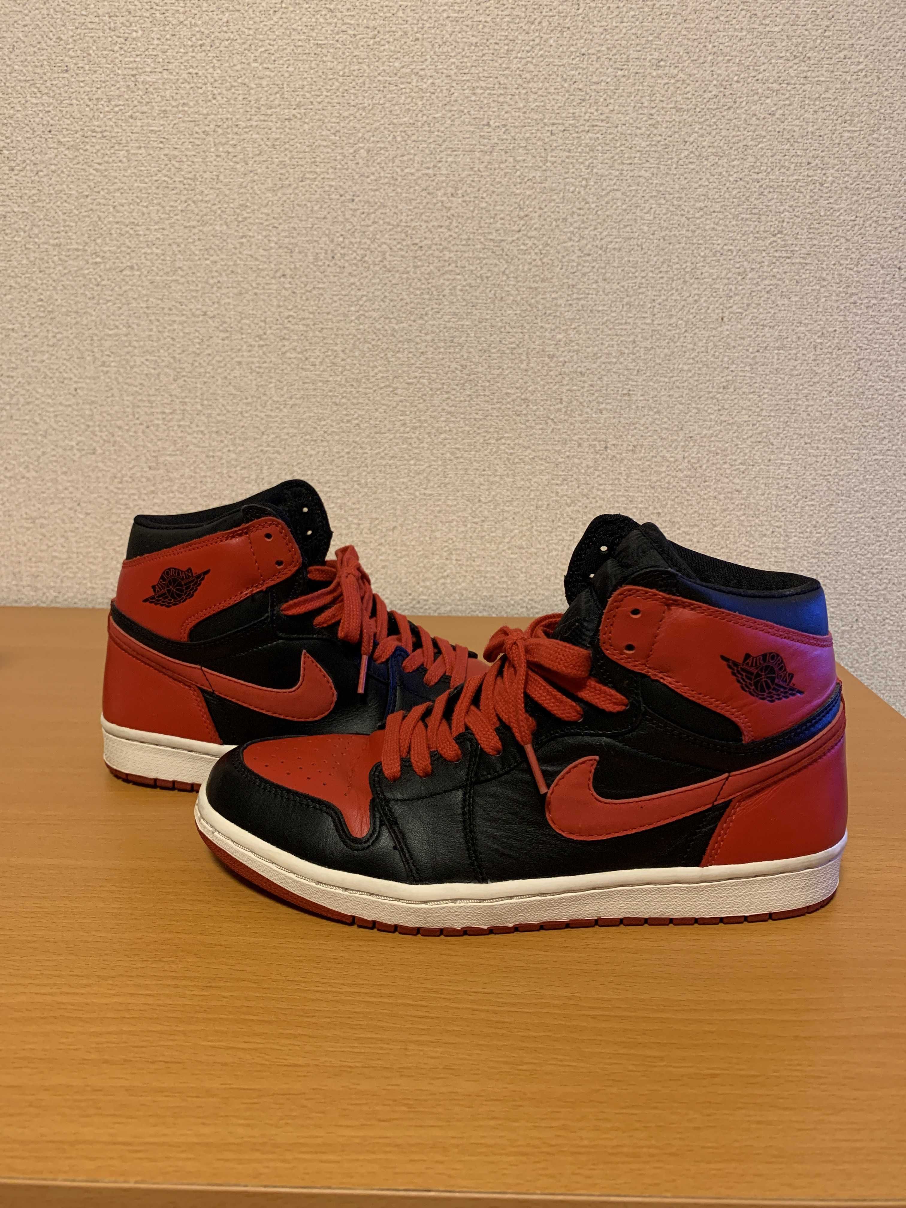 Nike Air Jordan 1 Retro High "Black Varsity Red/Bred"(2001)