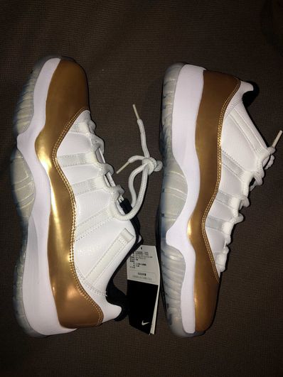 NIKE AIR JORDAN 11 RETRO LOW "CLOSING CEREMONY"