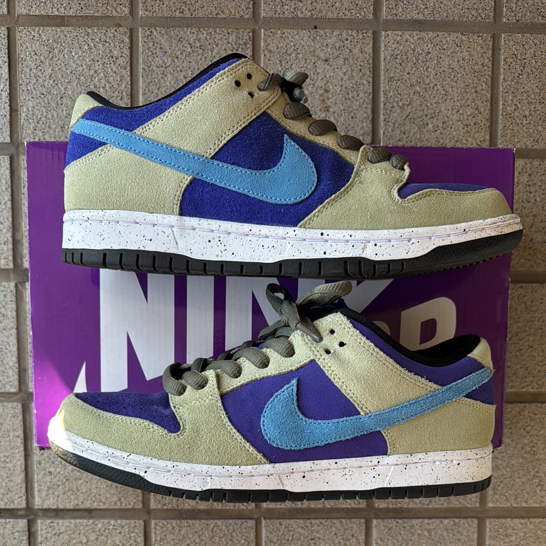 Nike SB Dunk Low "Celadon"