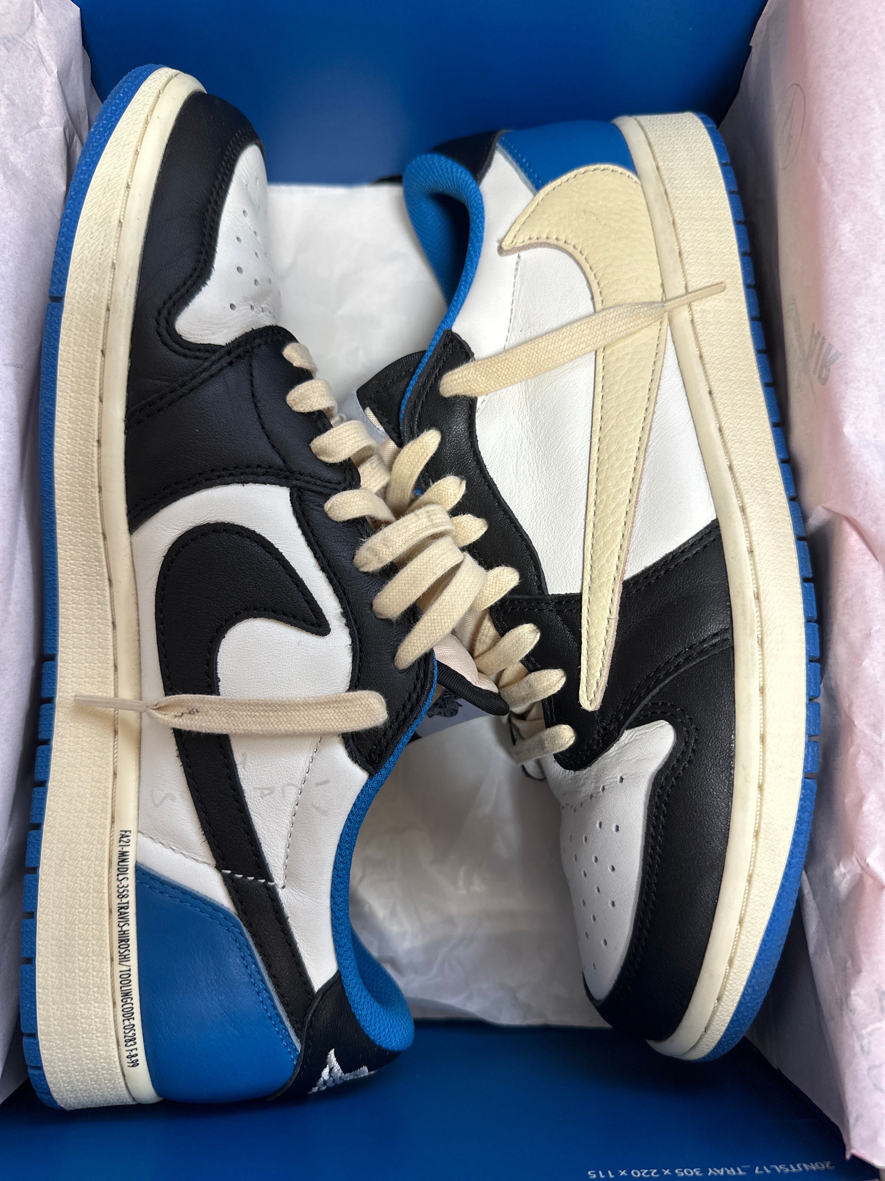 Travis Scott × fragment design × Nike Air Jordan 1 Low OG SP "Military Blue"