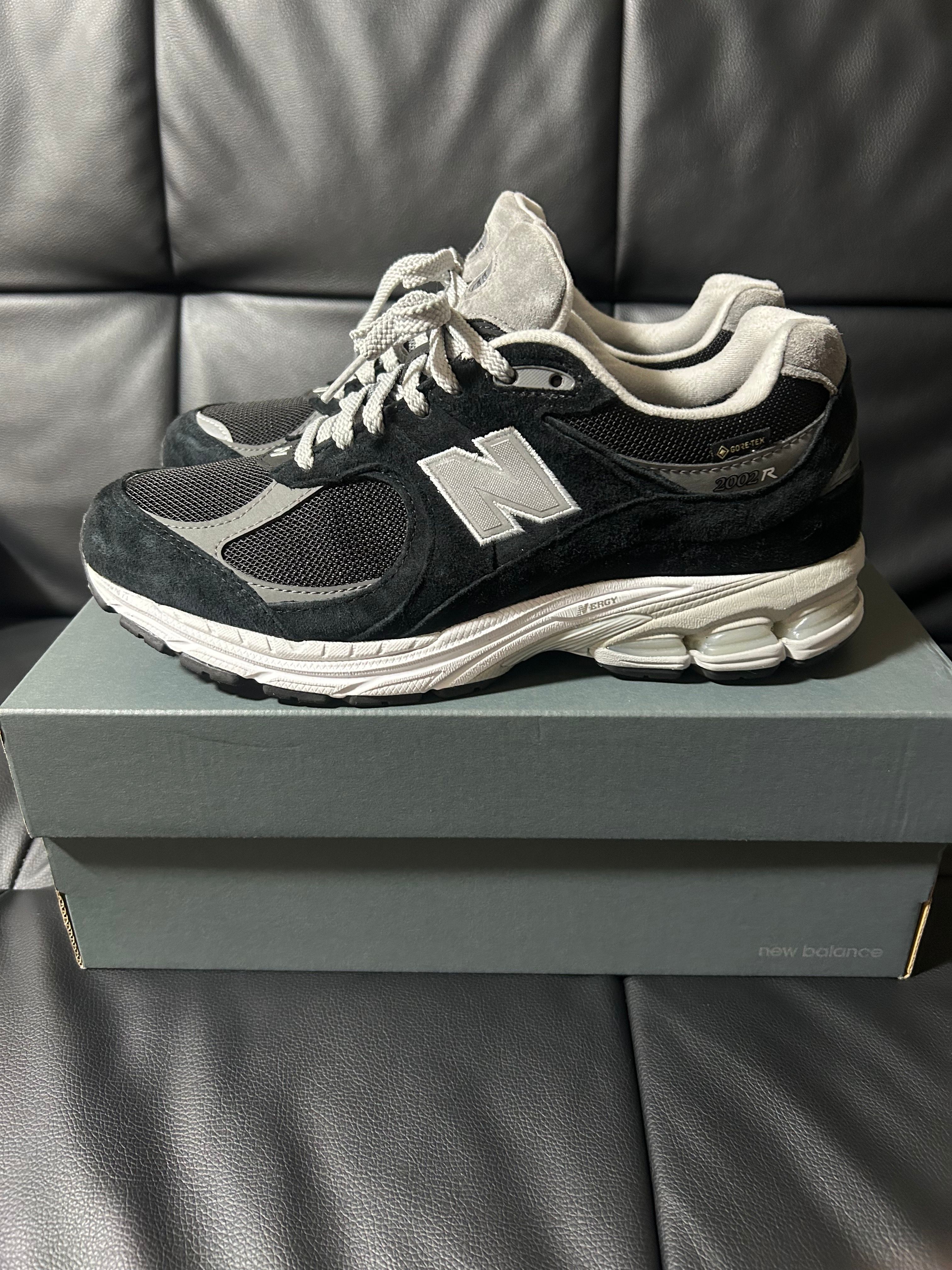 New Balance 2002R GORE-TEX "Black/Gray"