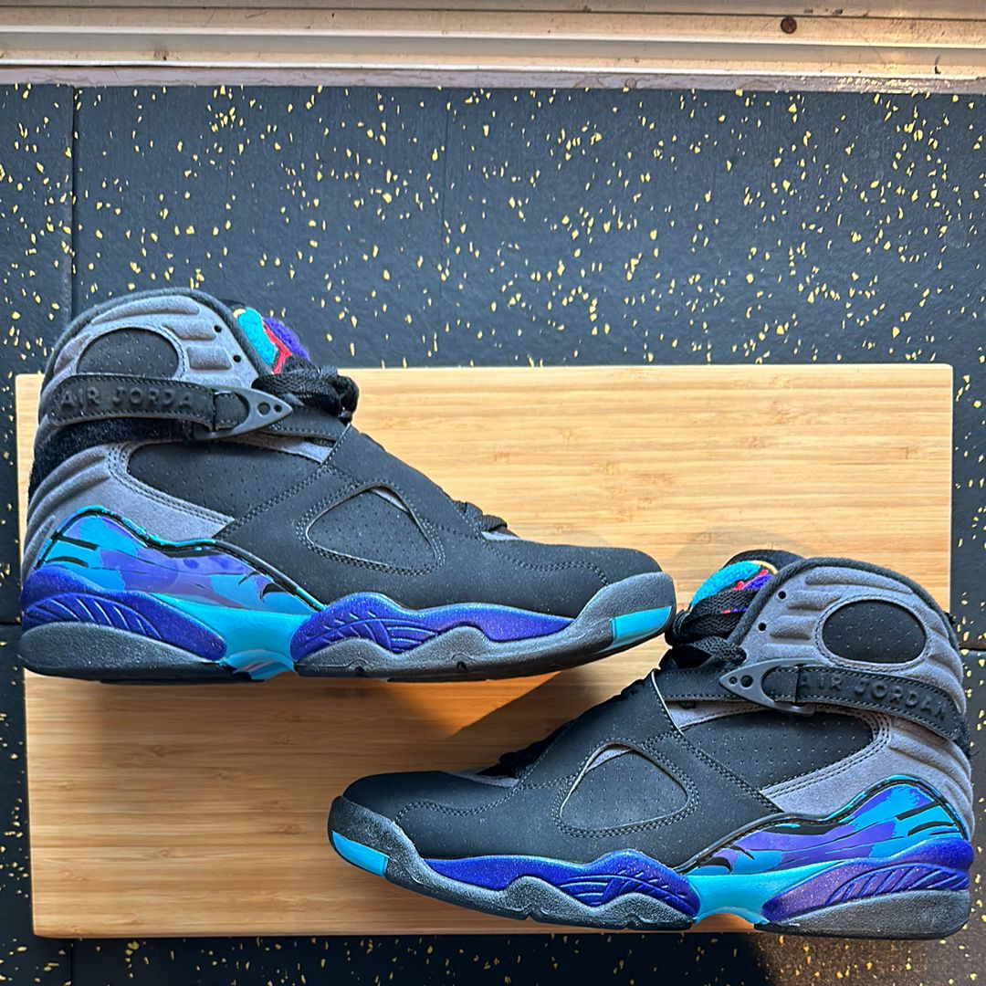 Nike Air Jordan 8 Retro "Aqua" (2015)