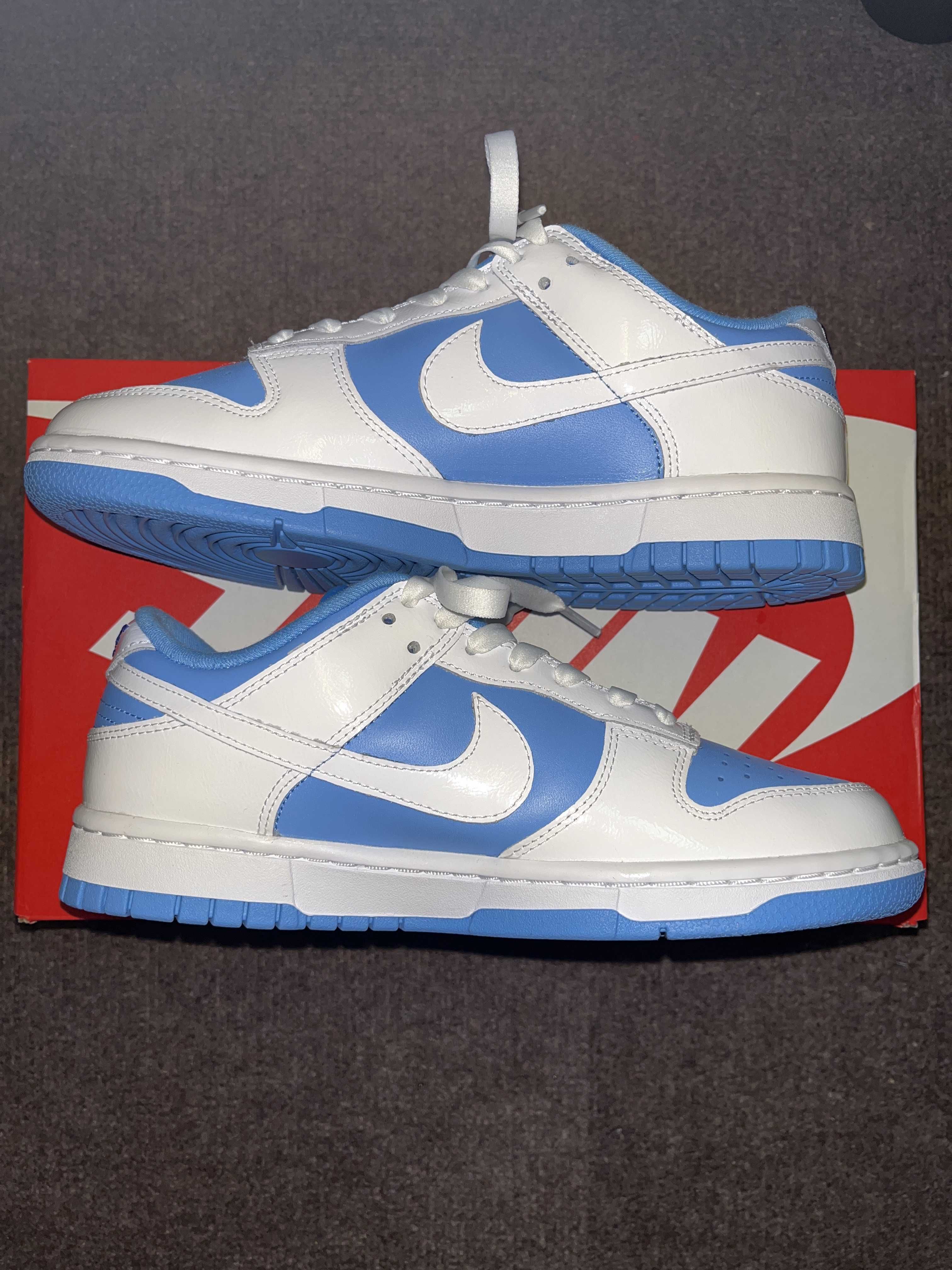 Nike Women's Dunk Low "Reverse UNC"