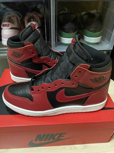 Nike Air Jordan 1 High ’85 "Varsity Red"