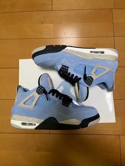 Nike Air Jordan 4 "University Blue"