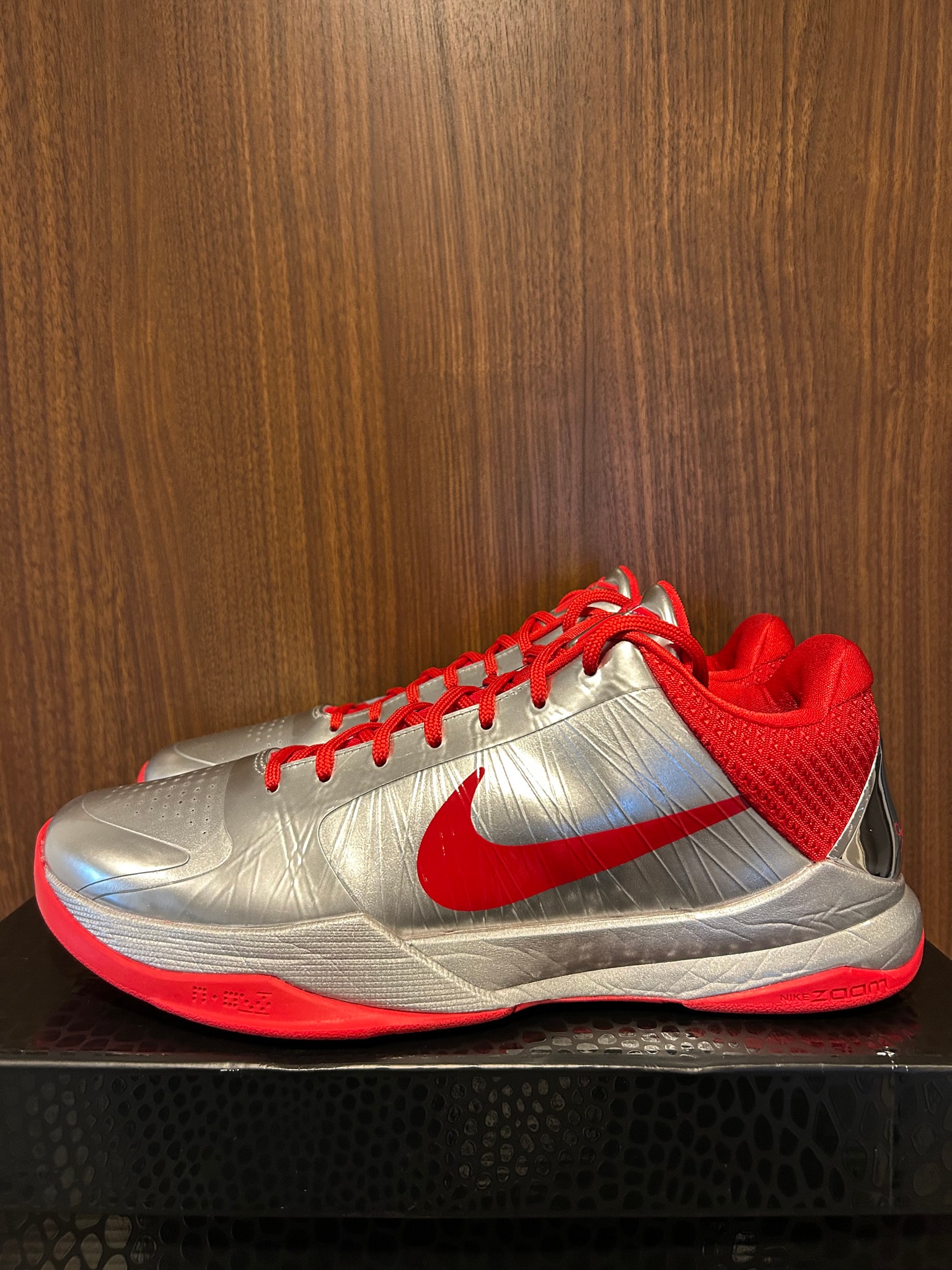 Caitlin Clark × Nike Kobe 5 Protro "Rookie of the Year"