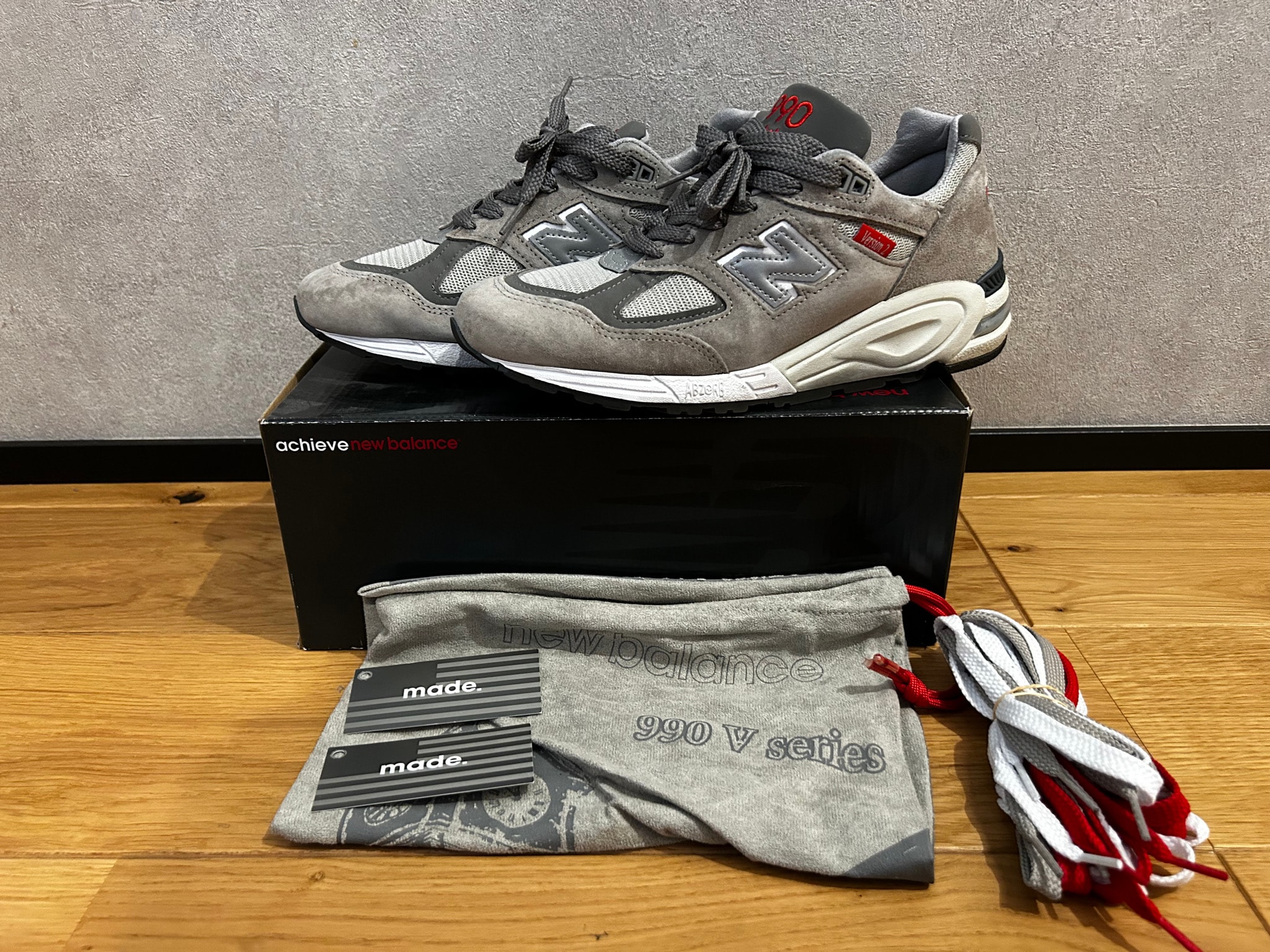 New Balance 990V2 "Gray"