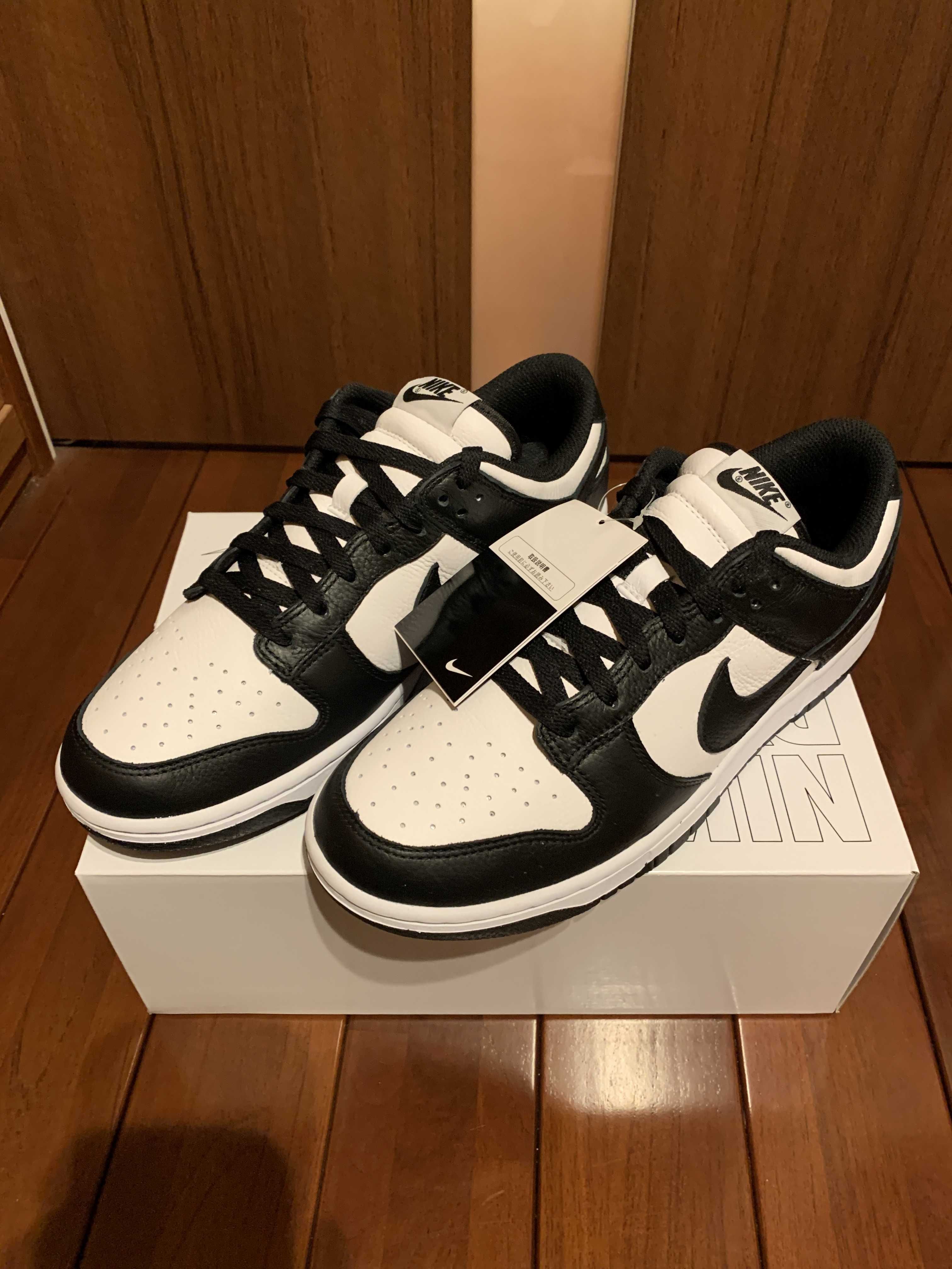 Nike Dunk Low Retro "Panda/White/Black"
