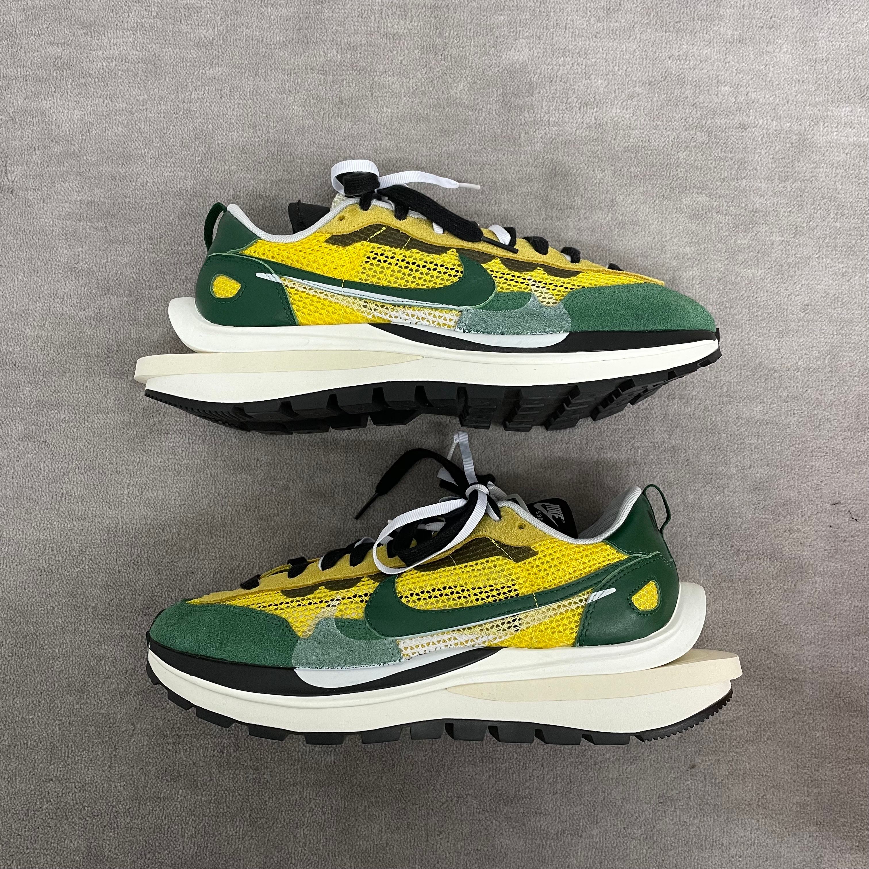 sacai × Nike Vapor Waffle "Tour Yellow/Stadium Green-Sail"