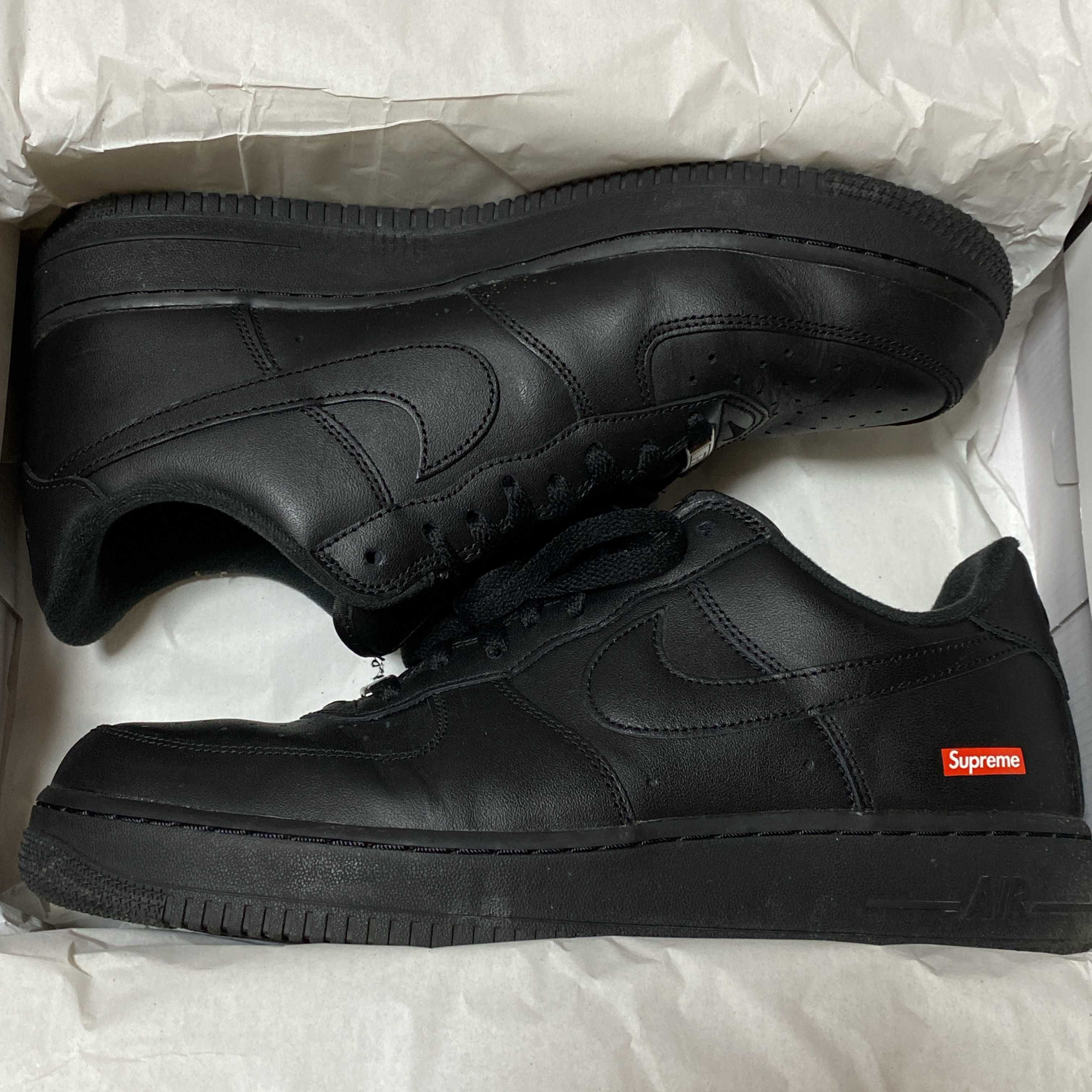 Supreme × Nike Air Force 1 Low "Black"