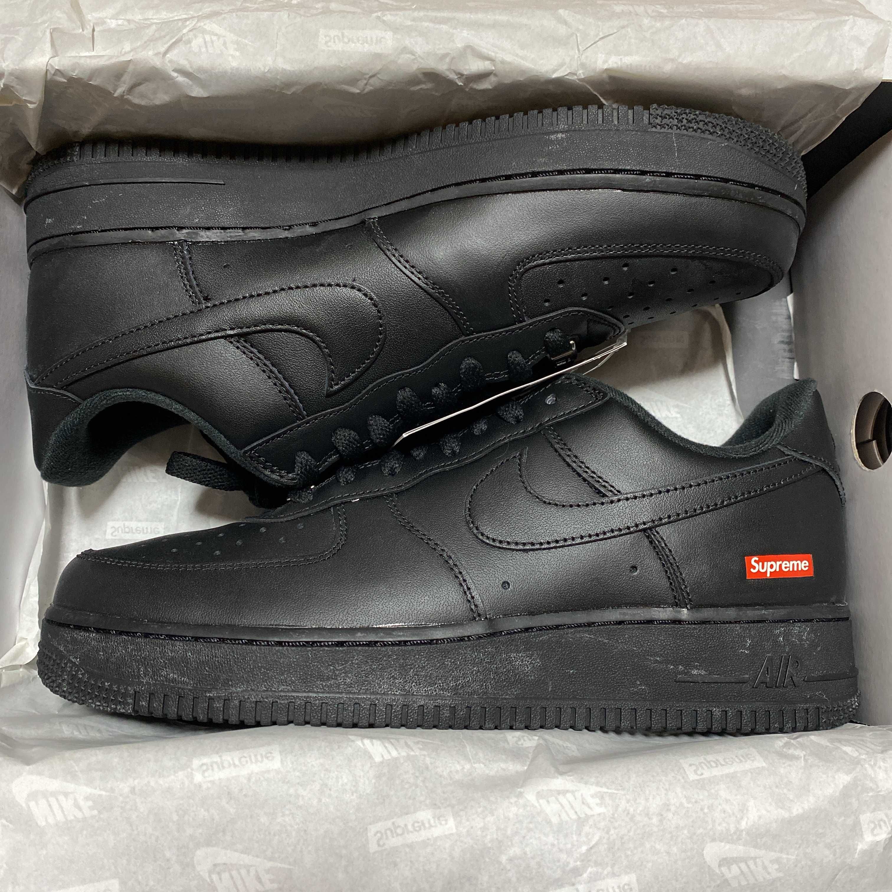 Supreme × Nike Air Force 1 Low "Black"