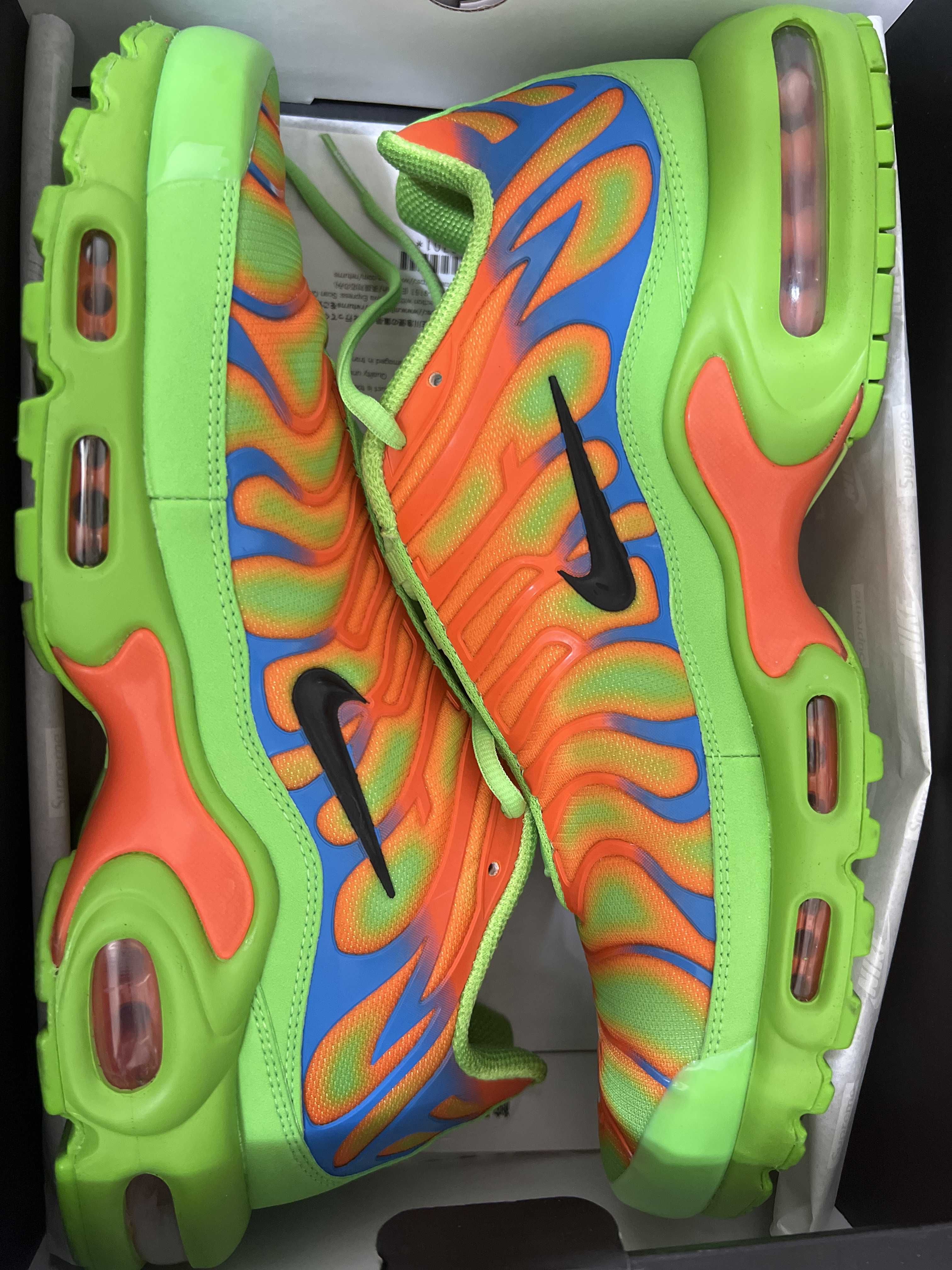 Supreme × Air Max Plus TN "Mean Green"