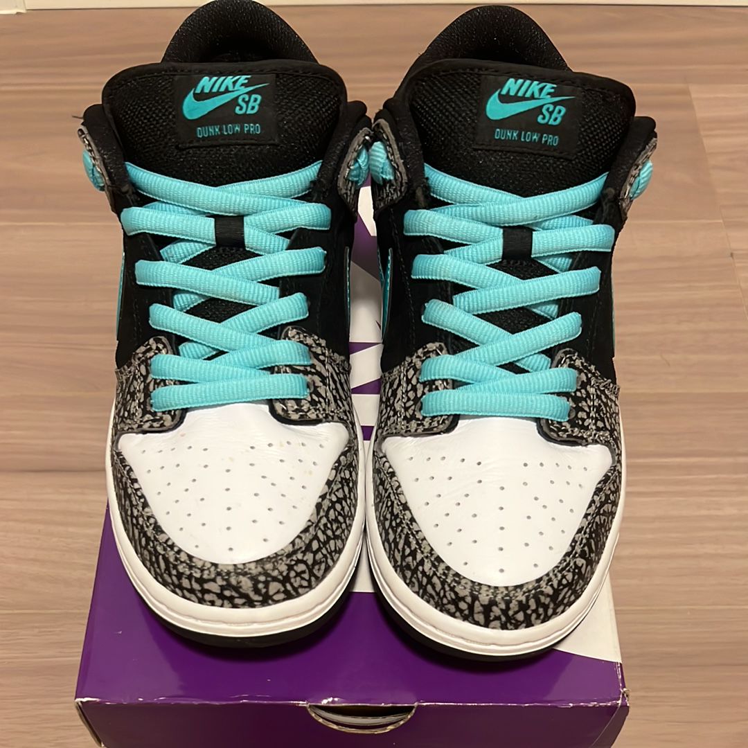 Nike SB Dunk Low "Elephant/Safari"