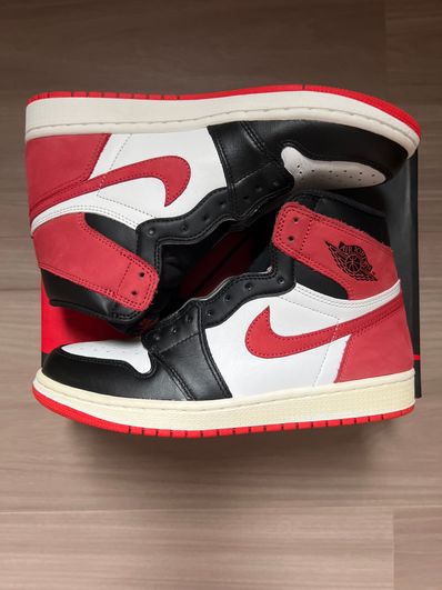 NIKE AIR JORDAN 1 RETRO HIGH "TRACK RED"
