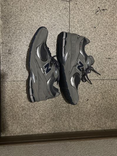 New Balance 2002R "Gray"