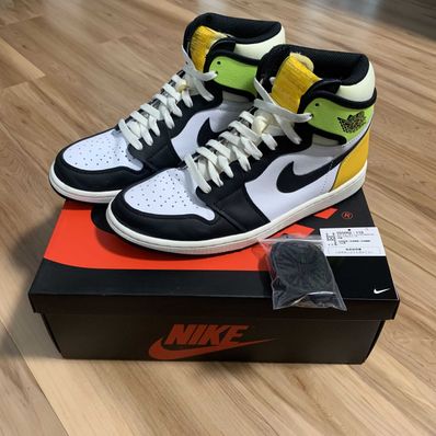 Nike Air Jordan 1 High OG "Volt Gold"