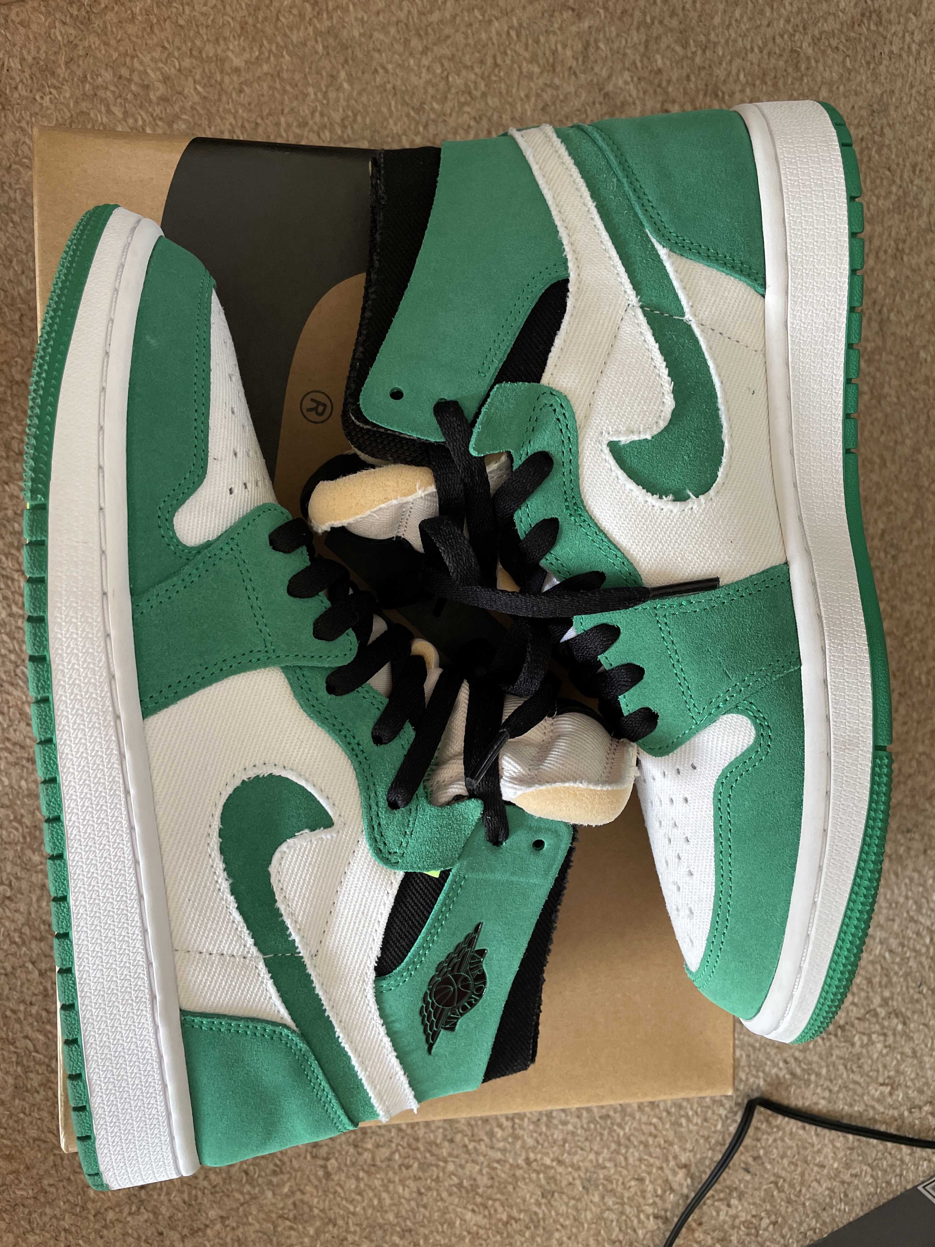 Nike Air Jordan 1 High Zoom Air Comfort "Lucky Bull"