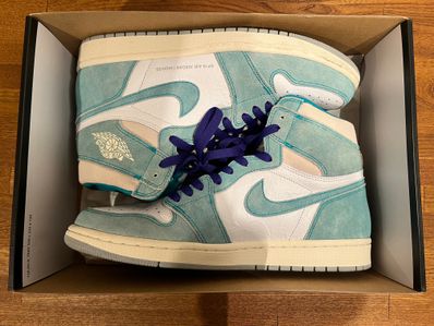 Nike Air Jordan 1 Retro High OG "Turbo Green"