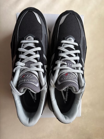 New Balance 990V6 "Black" (Heel NB Logo)