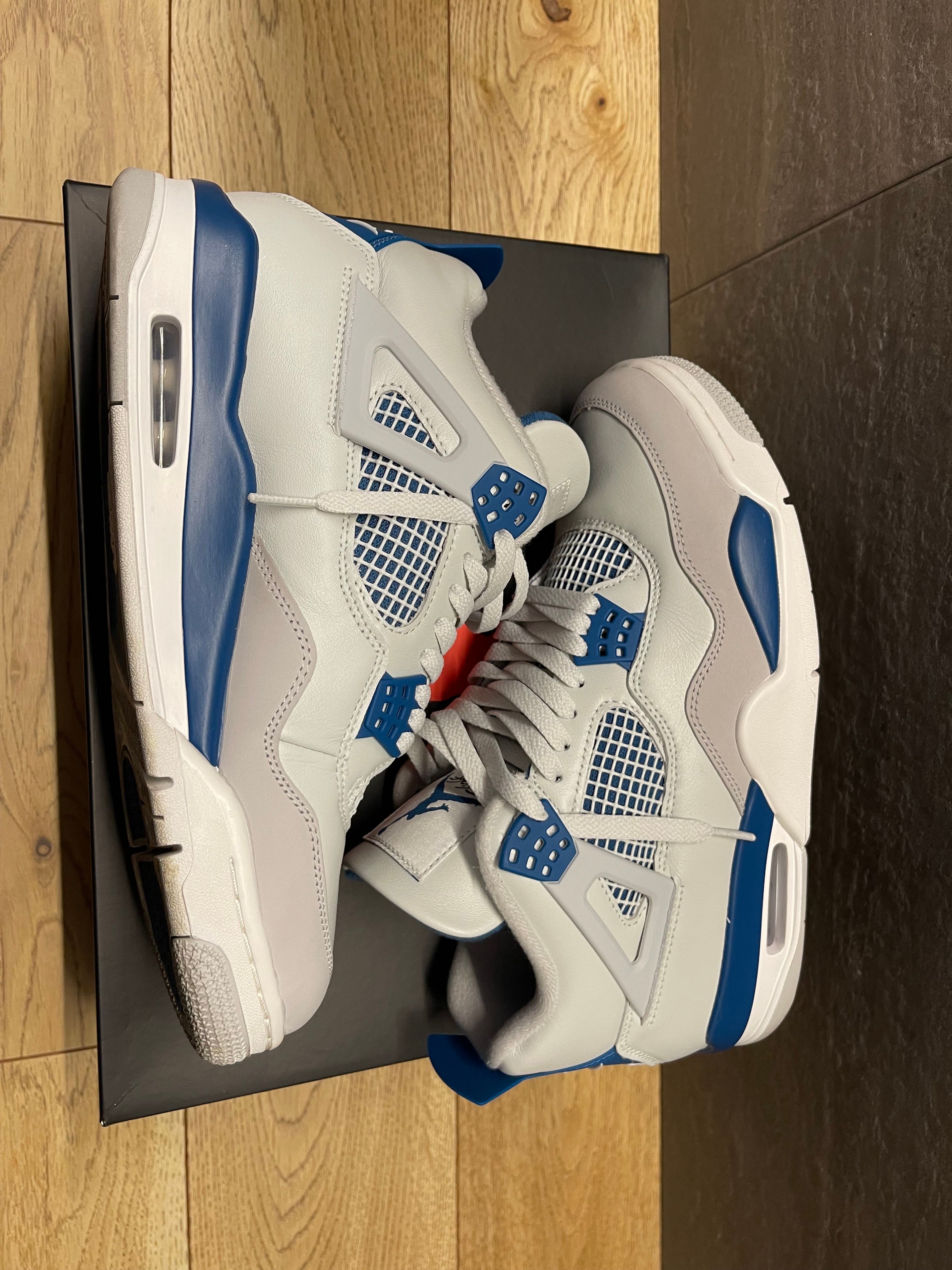 Nike Air Jordan 4 Retro "Industrial Blue"