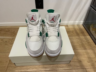 Nike SB × Air Jordan 4 Retro SP "Pine Green"