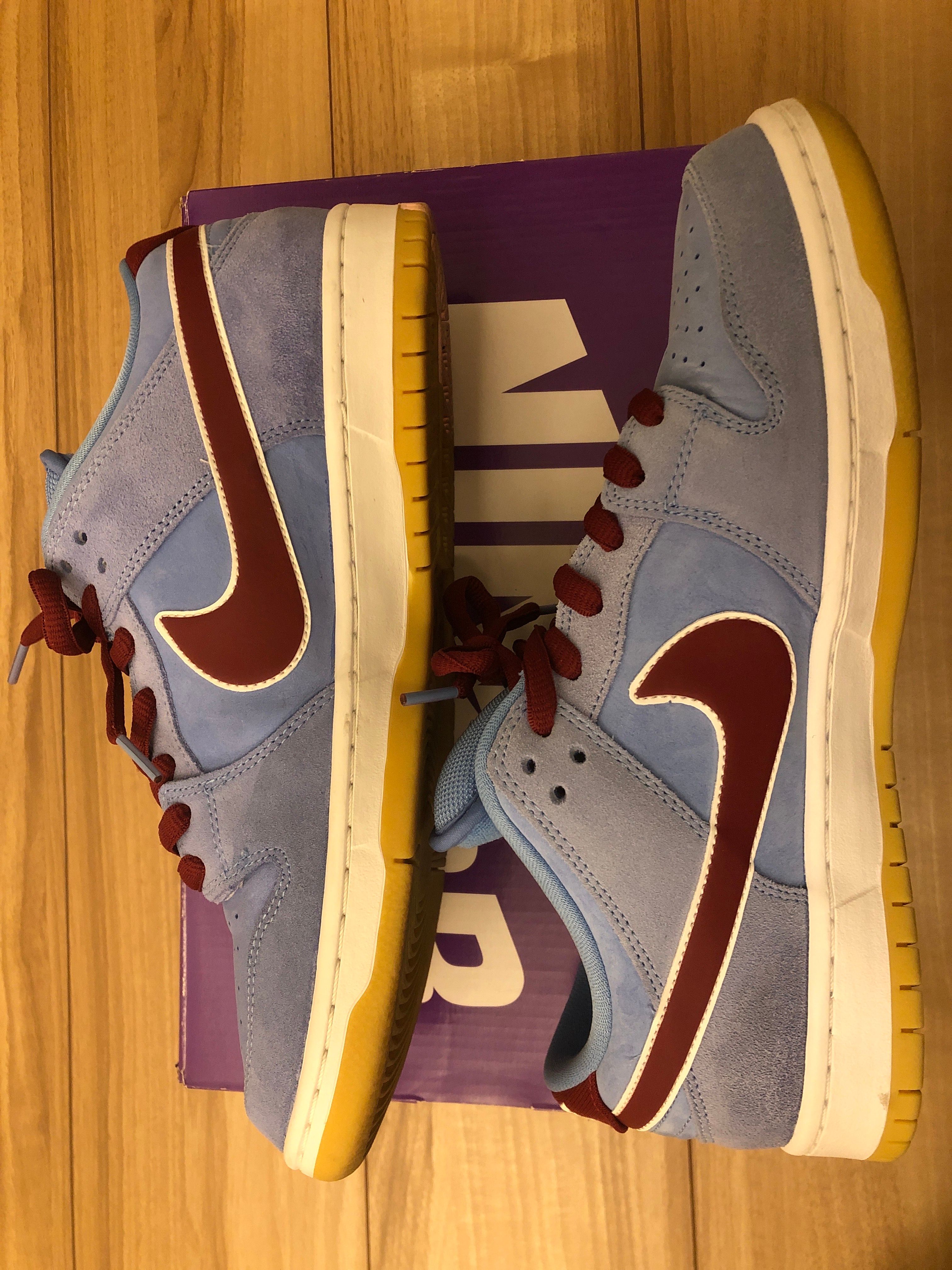 Nike SB Dunk Low Pro "Philadelphia Phillies/Valor Blue and Team Maroon"