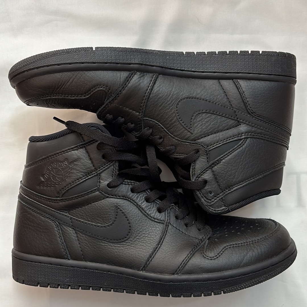 Nike Air Jordan 1 Retro High OG "Black"
