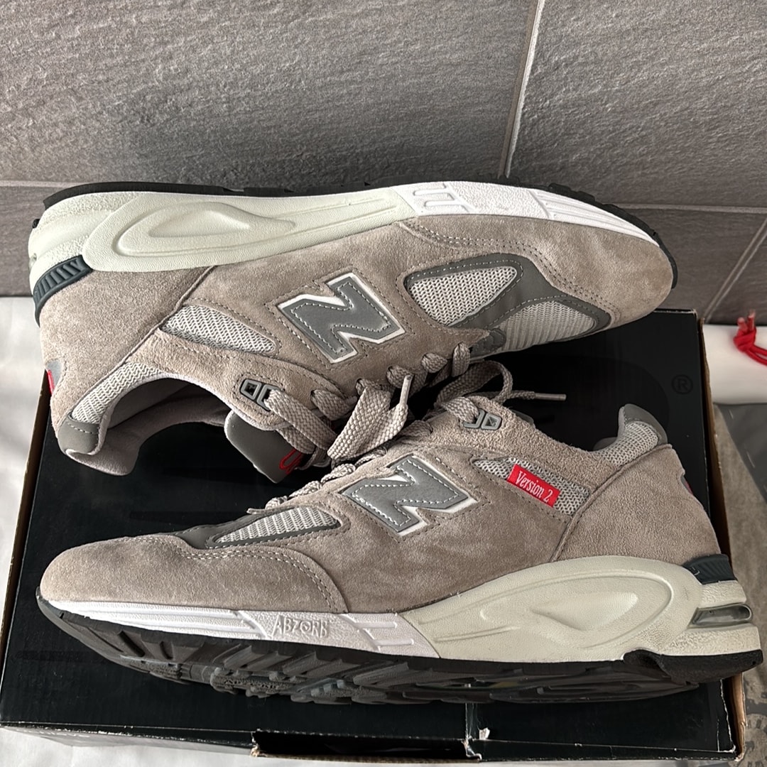 New Balance 990V2 "Gray"