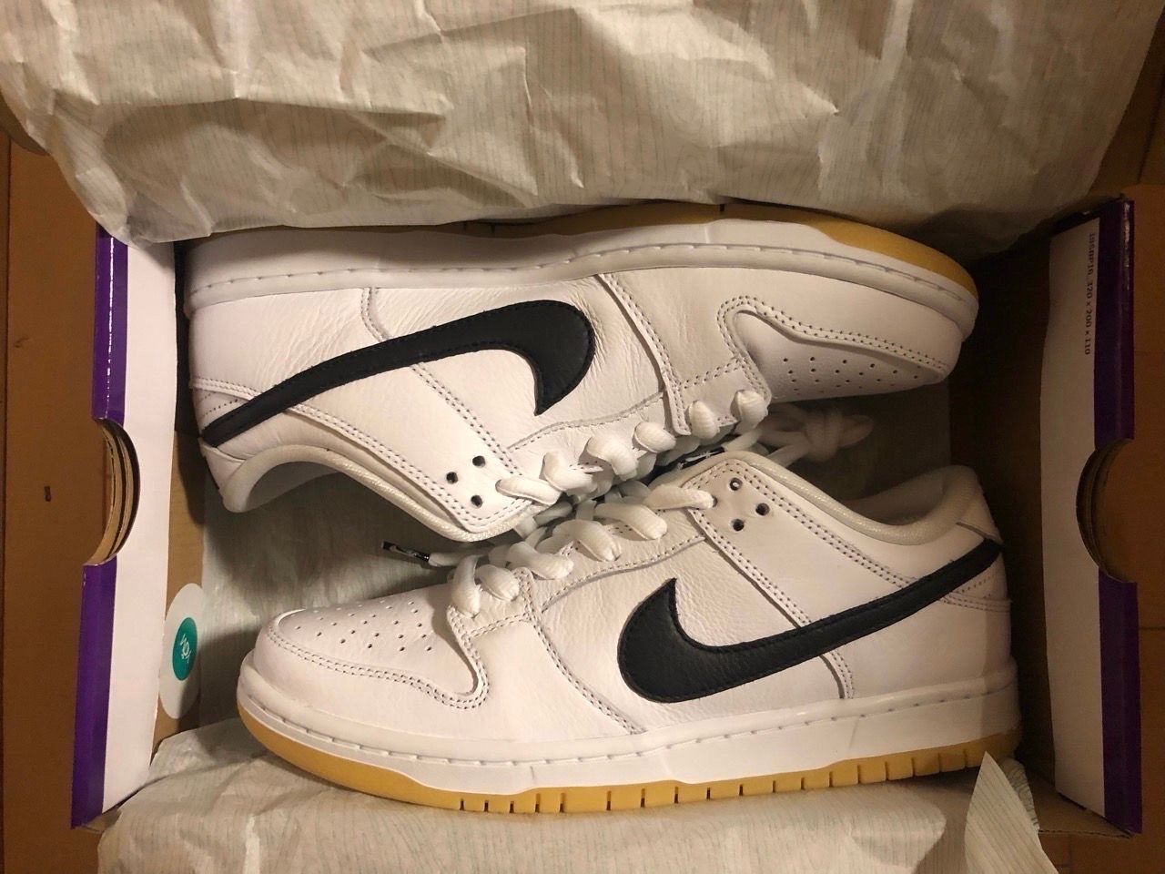 Nike SB Dunk Low Pro "White/Black-White-Gum Light Brown"