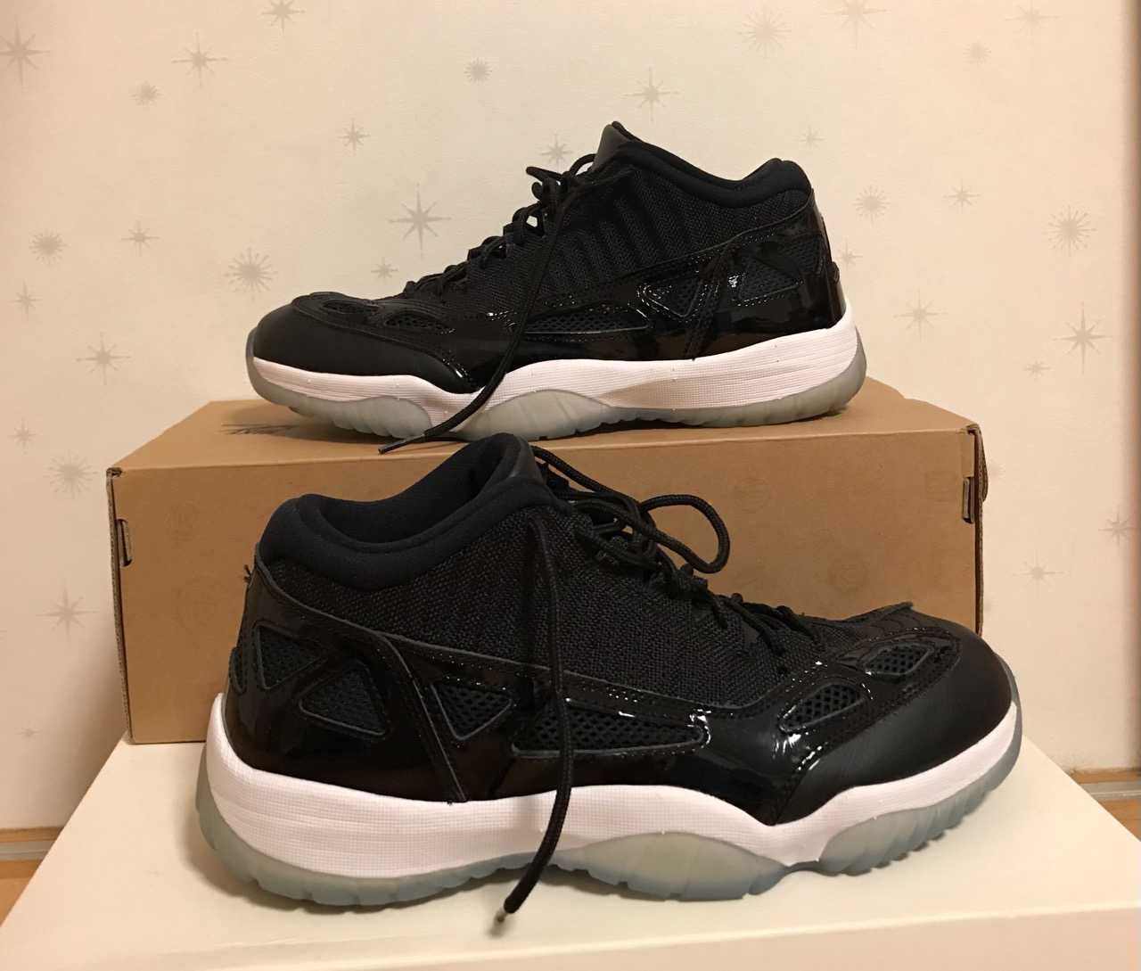 Nike Air Jordan 11 Retro Low IE "Space Jam"