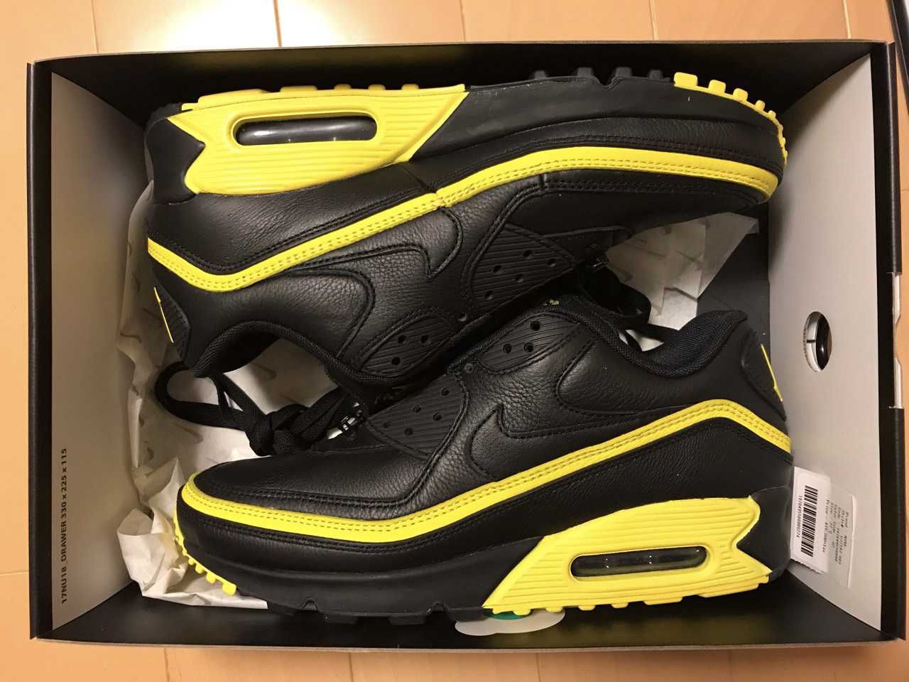 UNDEFEATED × Nike Air Max 90 "Black/Yellow"