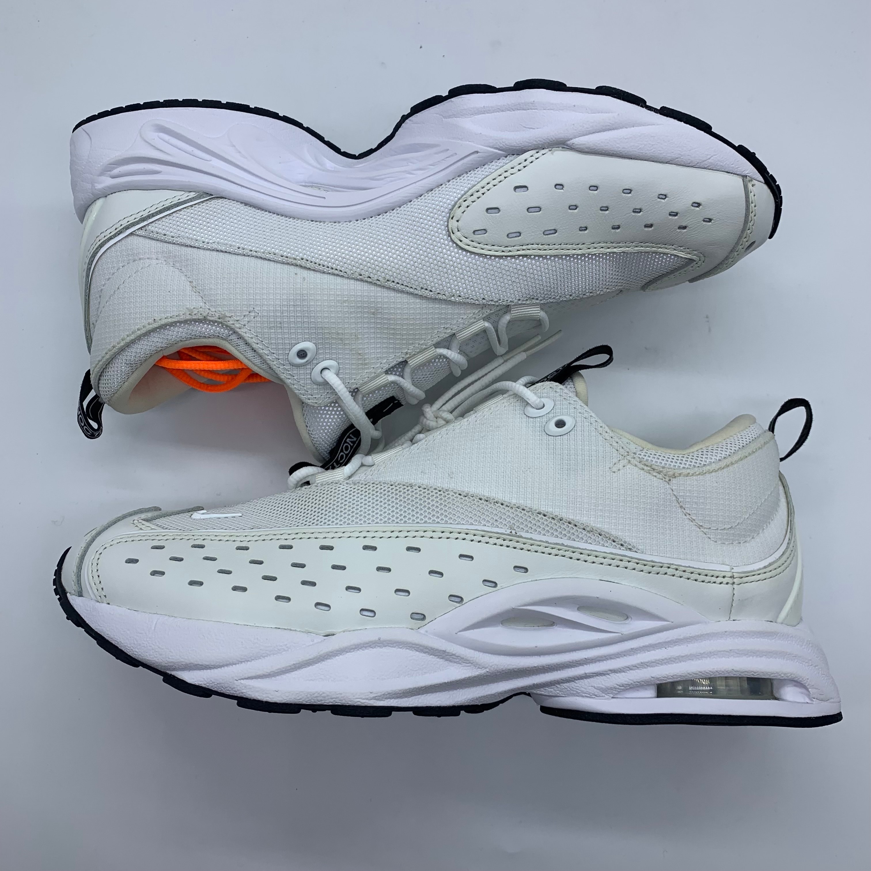 ドレイク ノクタ × ナイキ エアズームドライブ "サミットホワイト"